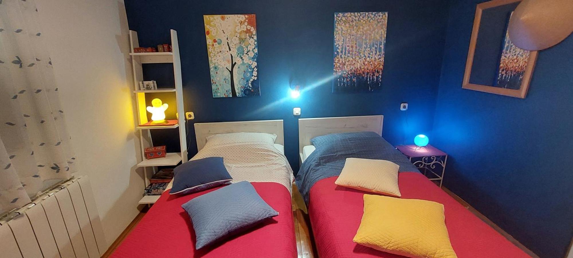 Holiday House "Lea" Lukoran Bagian luar foto
